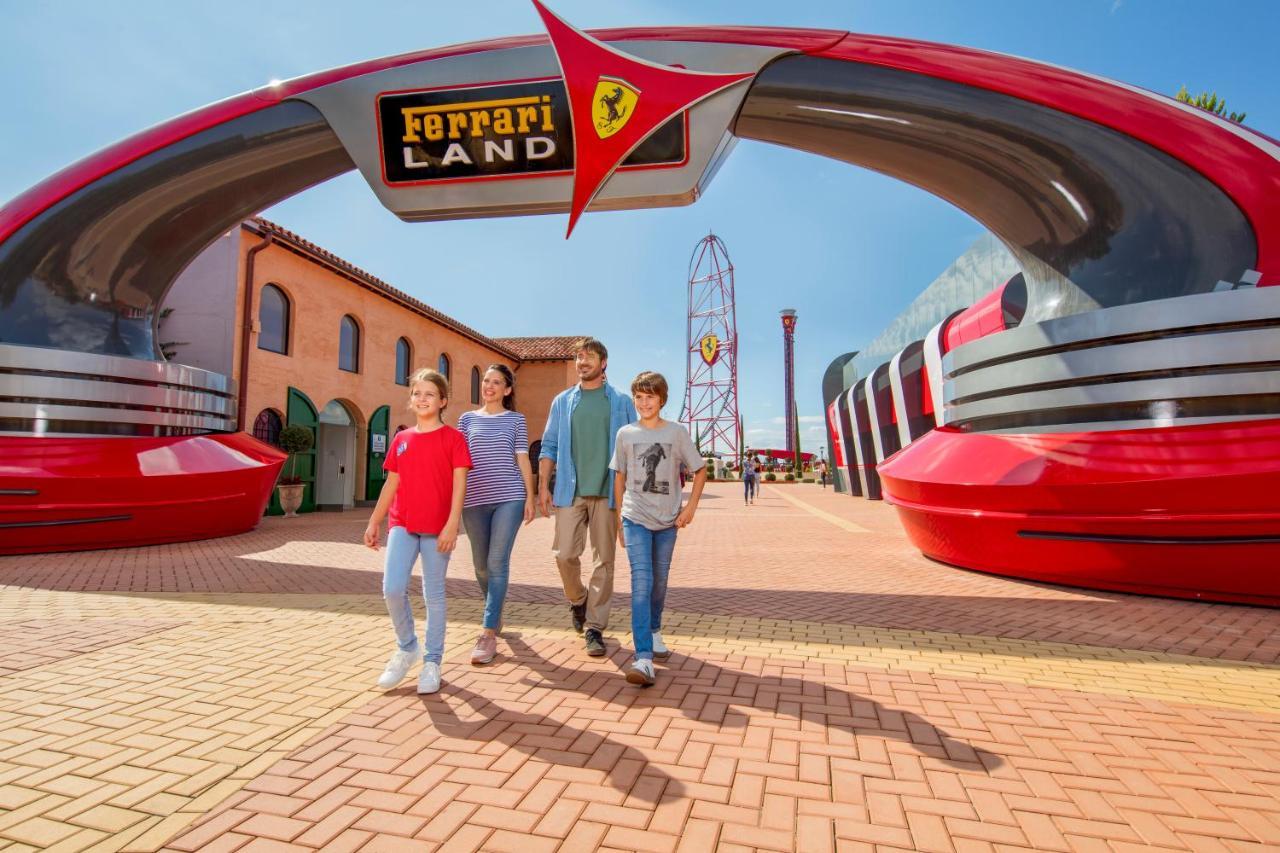 Portaventura Hotel Lucy'S Mansion - Includes Unlimited Access & Express Wristband To Portaventura Park & Ferrari Land Salou Exterior photo